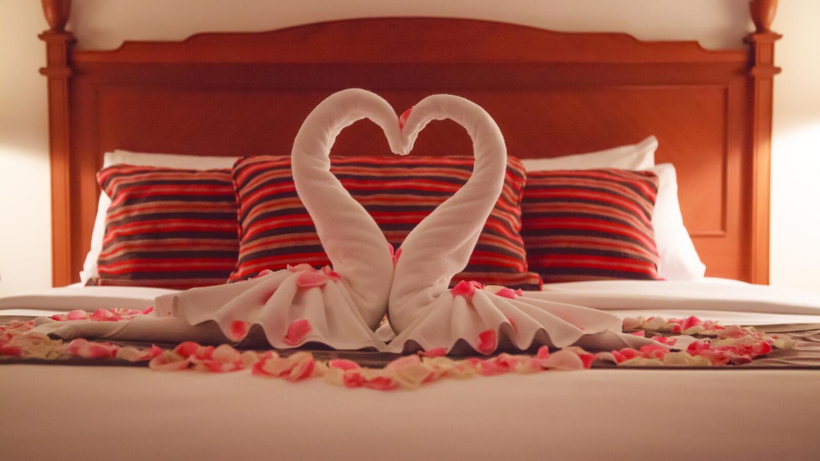 أفكار لديكور جبس رومانسي لغرف النوم البوابة